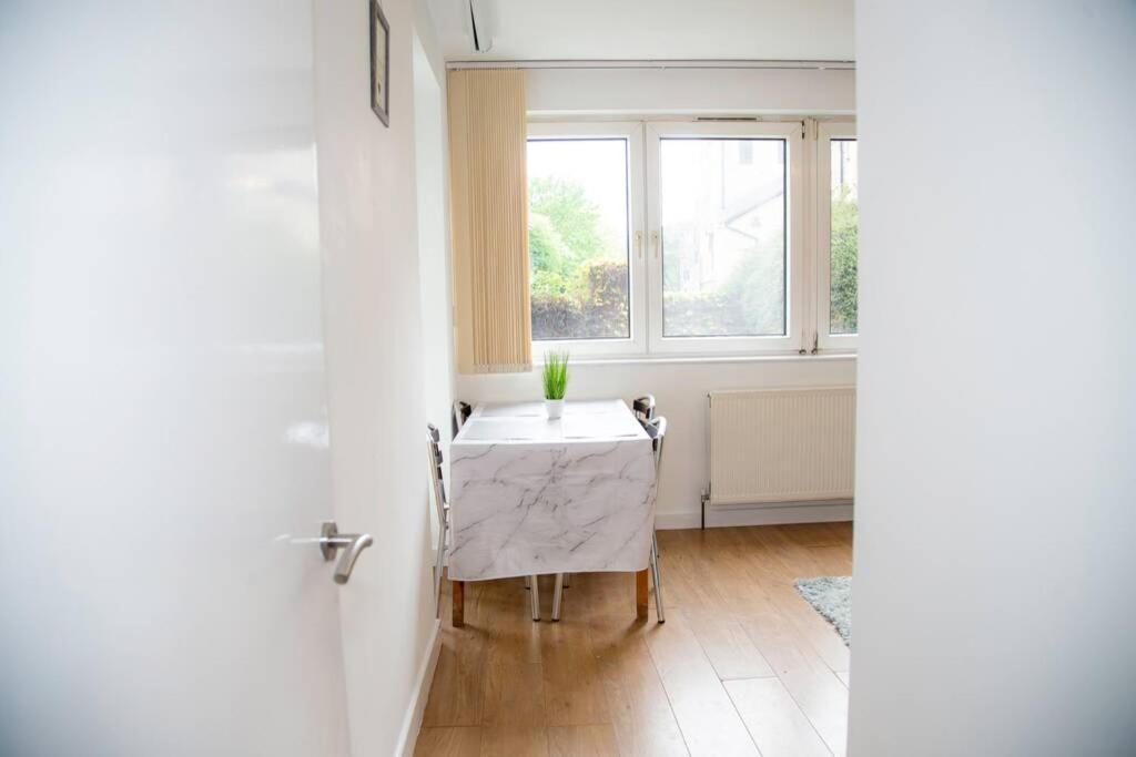 Shoreditch Hoxton Large 3 Bed Garden Flat Free Parking Aor Only Londen Buitenkant foto